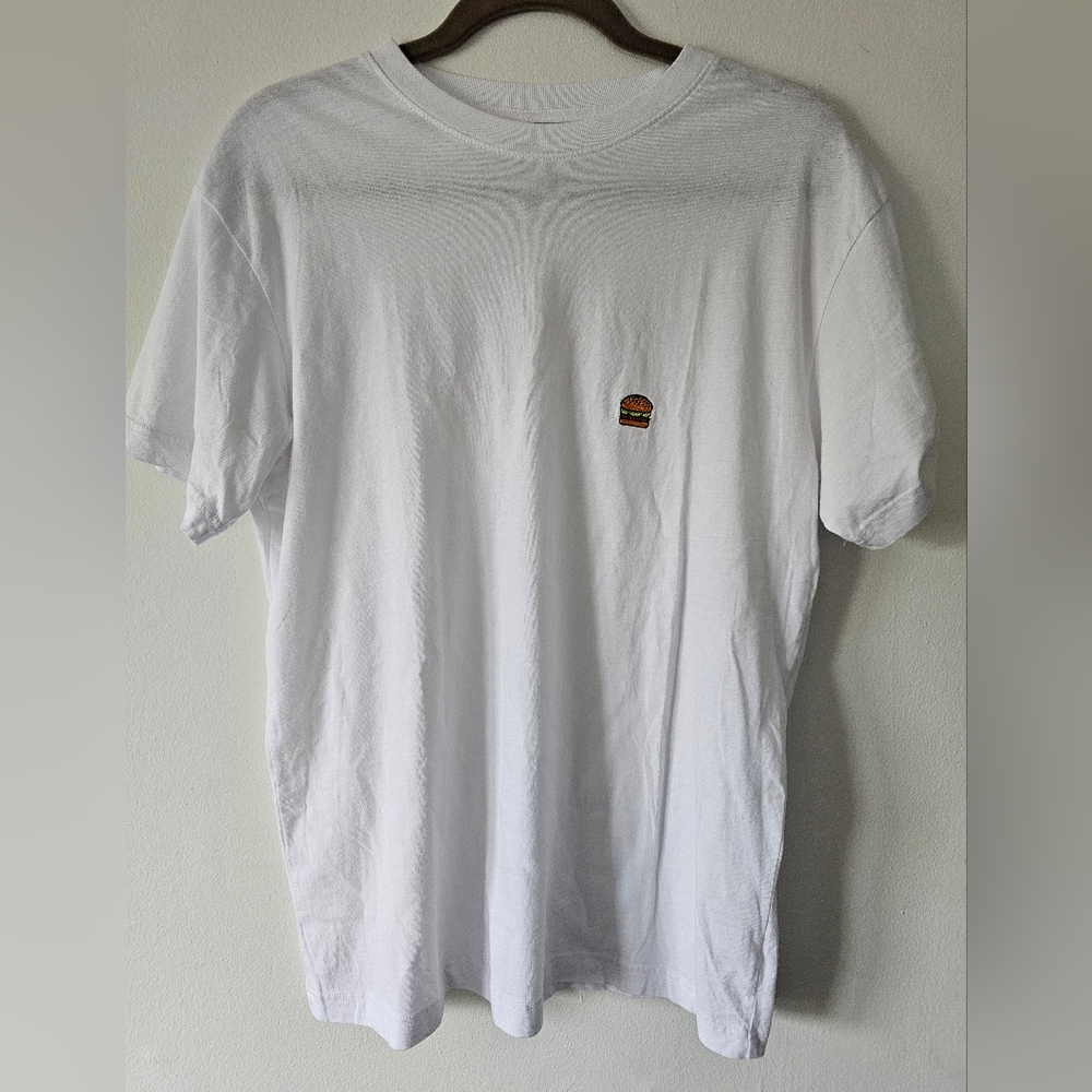 NWOT cooke collective embroidered hamburger t shirt